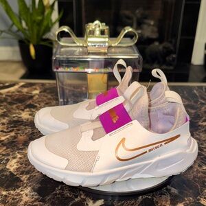 Nike Flex Runner 2 White/Violet/Frost Sneakers - Girls Size 2Y
